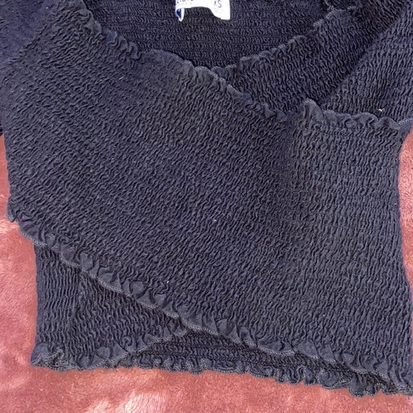 hollister crop top XS - Picture 2 of 5